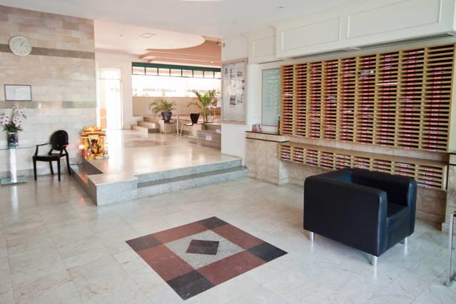 Galare Thong Tower Aparthotel Чиангмай Екстериор снимка
