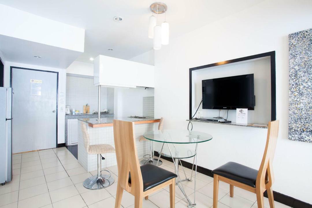 Galare Thong Tower Aparthotel Чиангмай Екстериор снимка