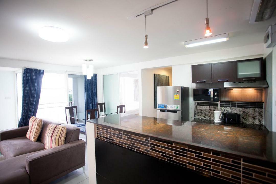 Galare Thong Tower Aparthotel Чиангмай Екстериор снимка