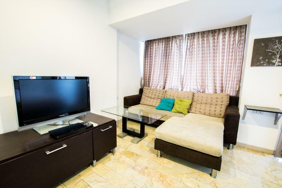 Galare Thong Tower Aparthotel Чиангмай Екстериор снимка