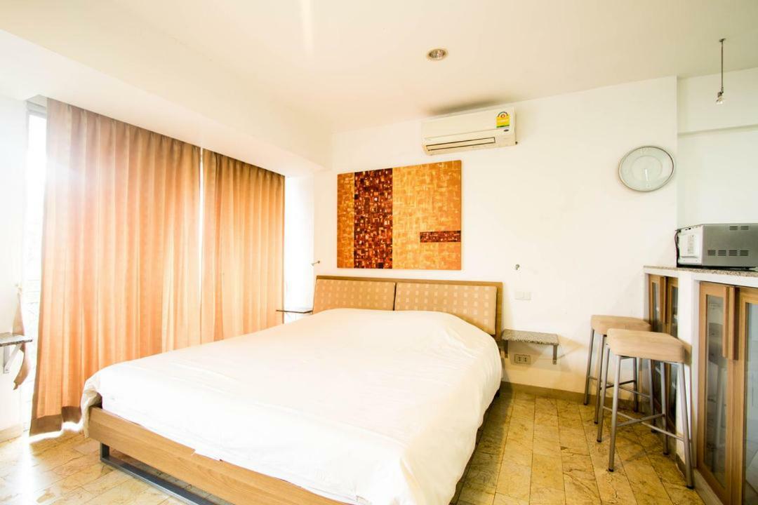 Galare Thong Tower Aparthotel Чиангмай Екстериор снимка