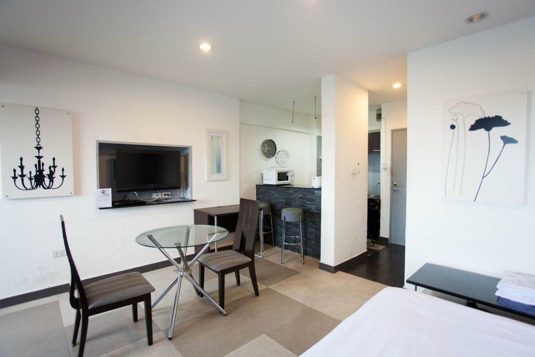 Galare Thong Tower Aparthotel Чиангмай Екстериор снимка